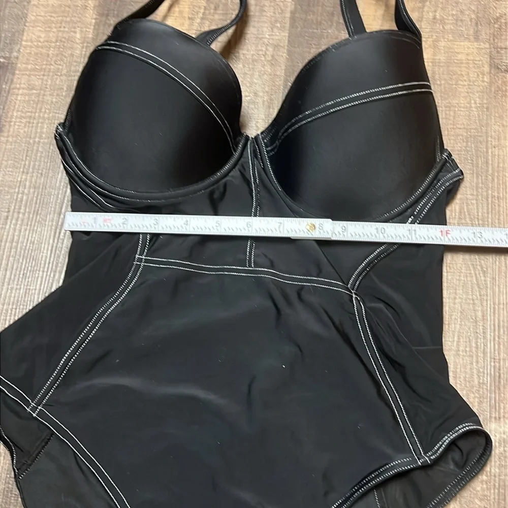 Cupshe Black Women's Swimwear 0X one‎ piece beach swimming sun vacation resort